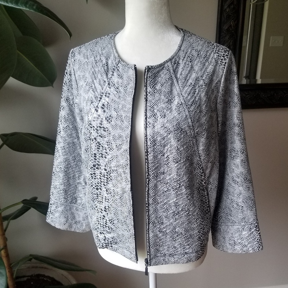 Faux Snake Skin Lightweight Jacket